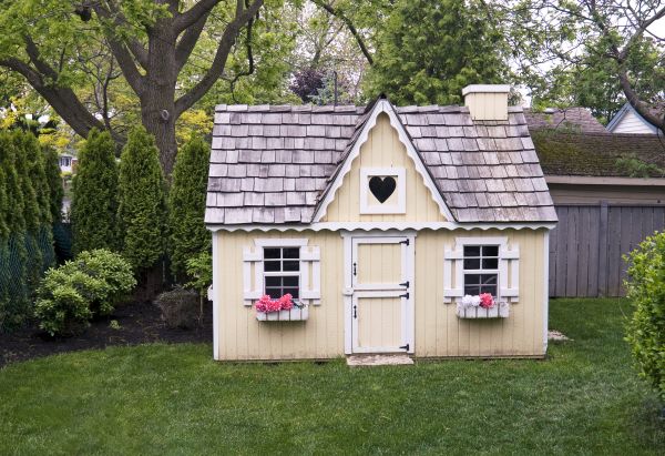 Playhouse Assembly in Lawton