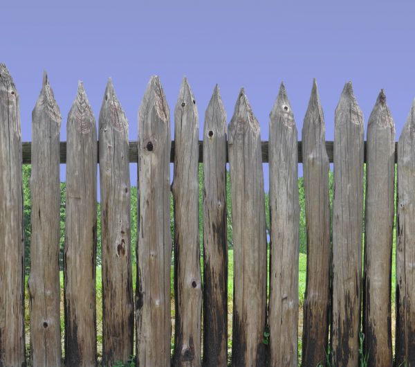 Cedar Post Repair in Lawton