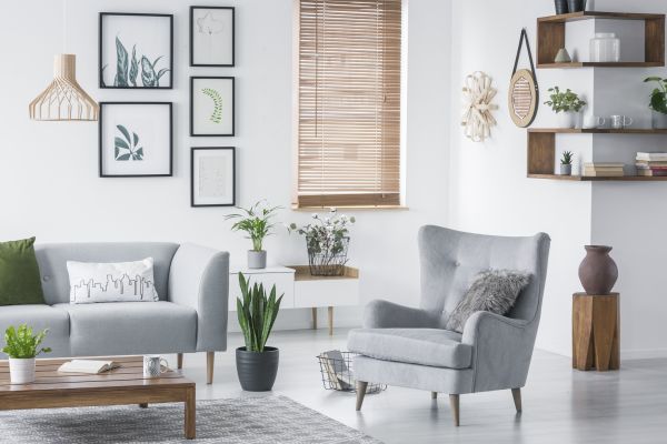 Cost of Wall Decor Hanging in Lawton